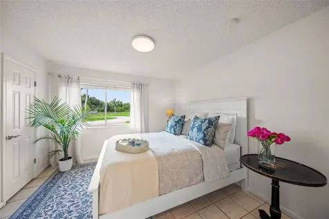 5240 Myakka Valley Trail Sarasota FL 34241