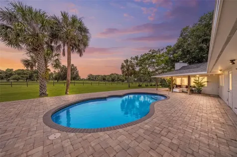 5240 Myakka Valley Trail Sarasota FL 34241