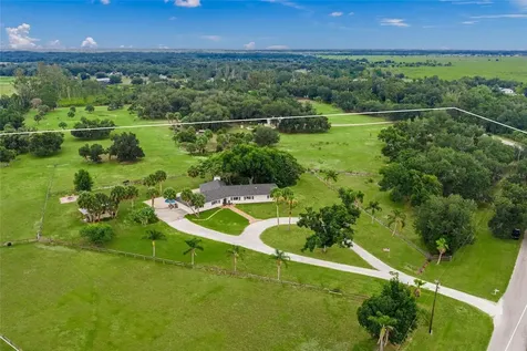 5240 Myakka Valley Trail Sarasota FL 34241