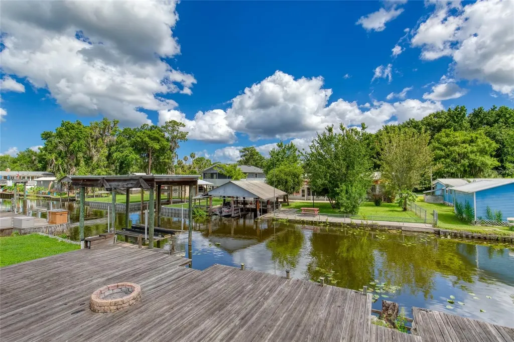 24535 Bonnet Road Astor FL 32102