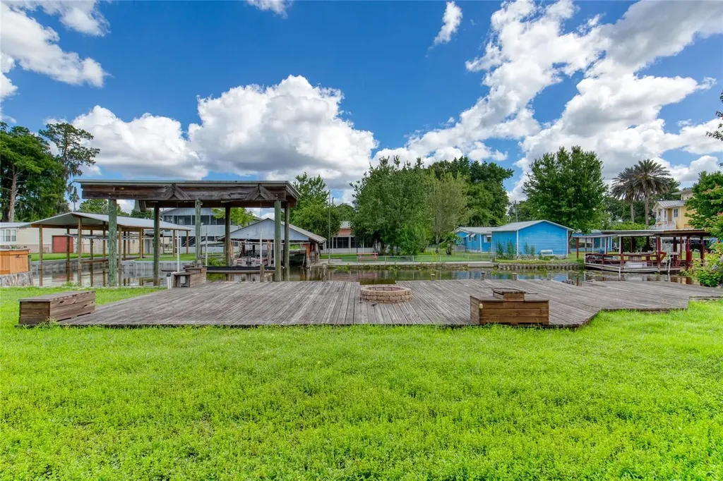 24535 Bonnet Road Astor FL 32102