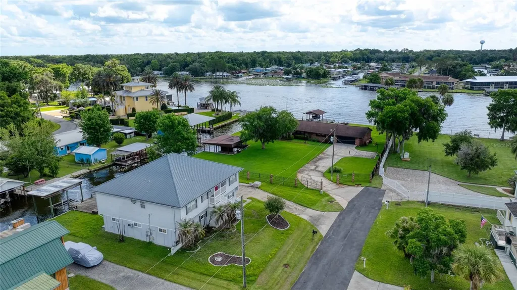 24535 Bonnet Road Astor FL 32102
