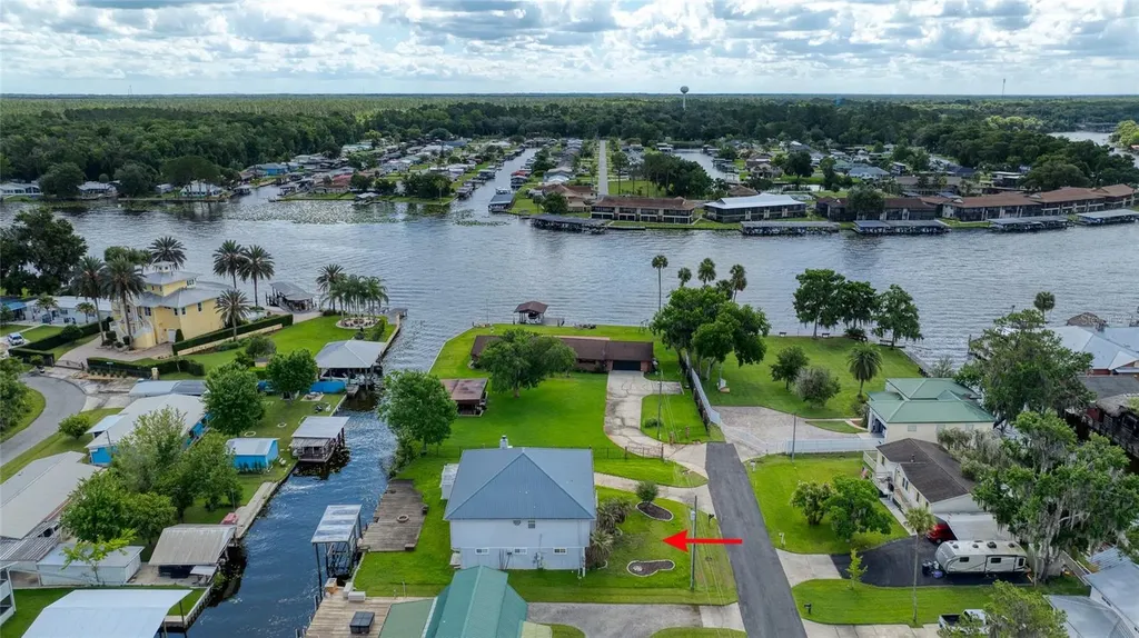 24535 Bonnet Road Astor FL 32102