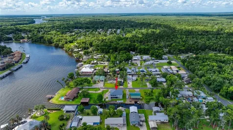 24535 Bonnet Road Astor FL 32102