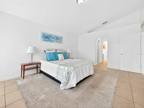 2589 Hunley Loop Kissimmee FL 34743