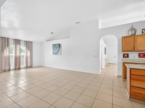 2589 Hunley Loop Kissimmee FL 34743