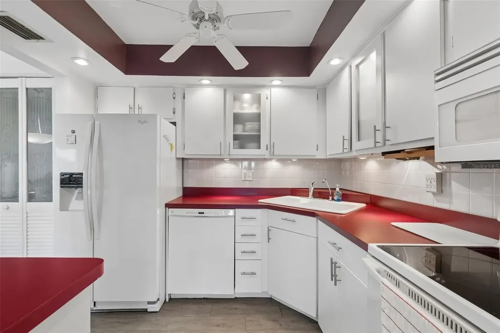 1714 69th Avenue W Bradenton FL 34207
