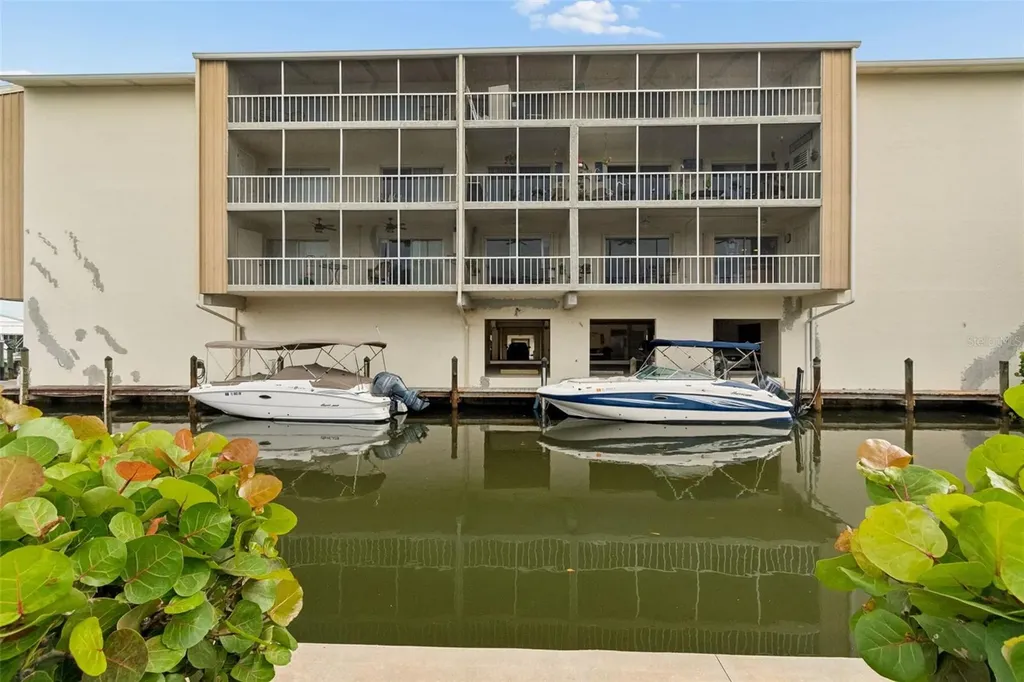 1714 69th Avenue W Bradenton FL 34207