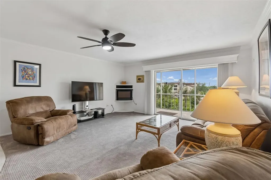 1714 69th Avenue W Bradenton FL 34207