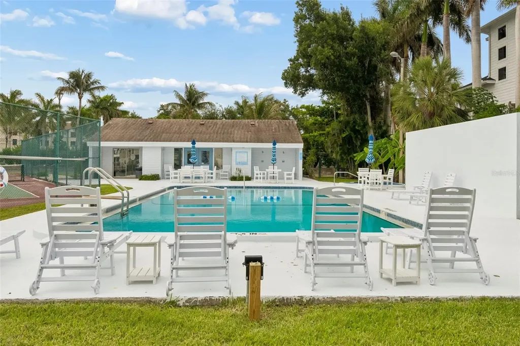 1714 69th Avenue W Bradenton FL 34207