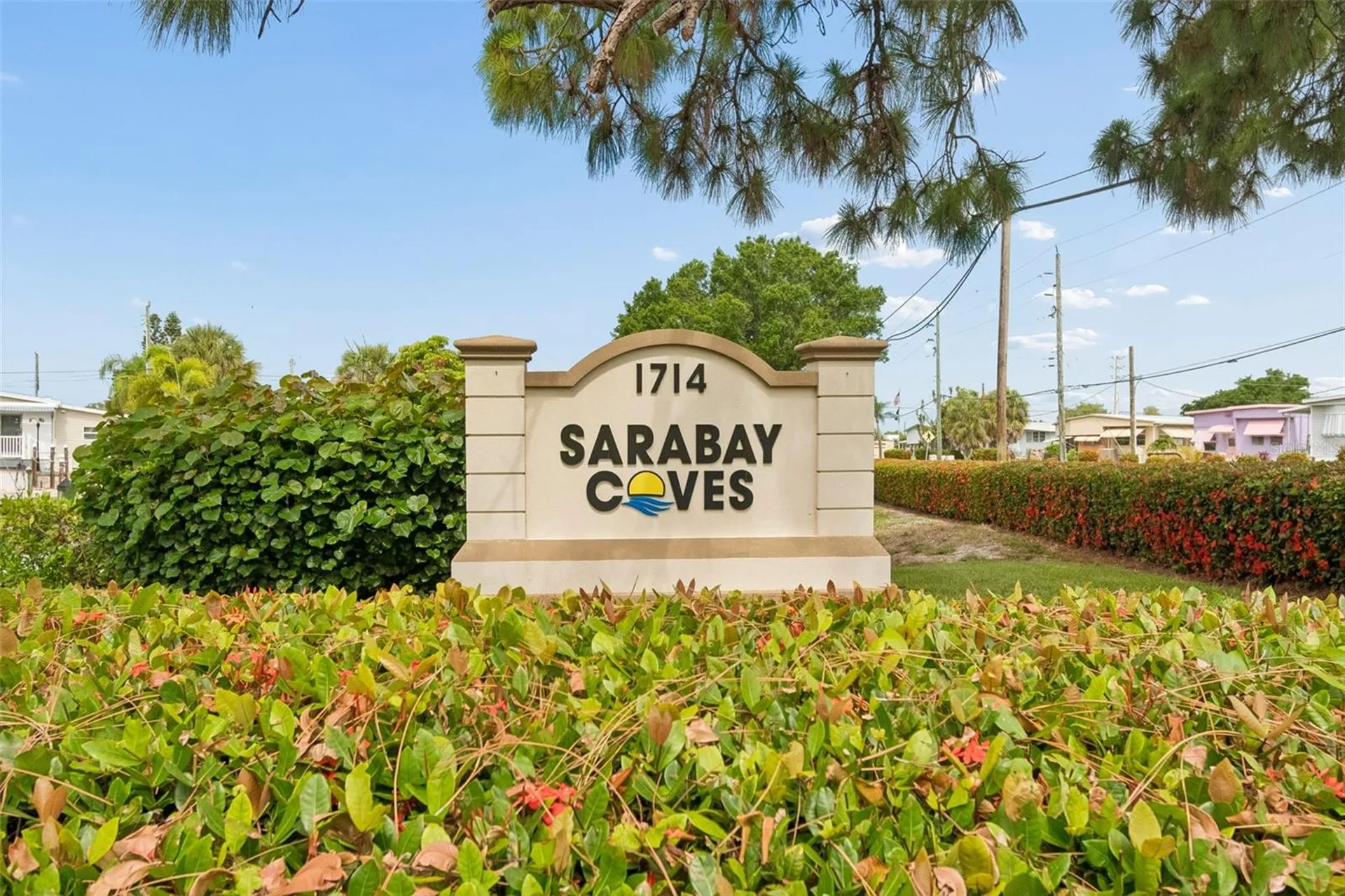1714 69th Avenue W Bradenton FL 34207