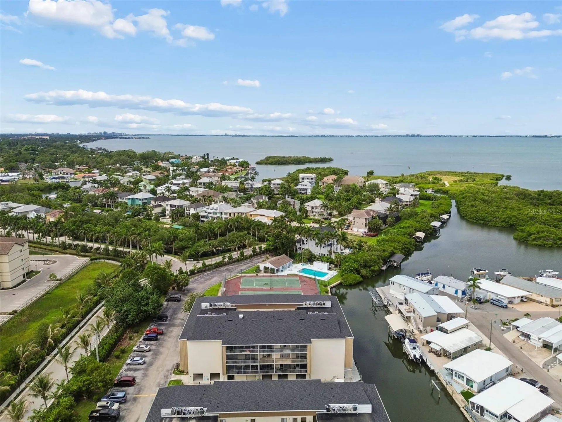 1714 69th Avenue W Bradenton FL 34207