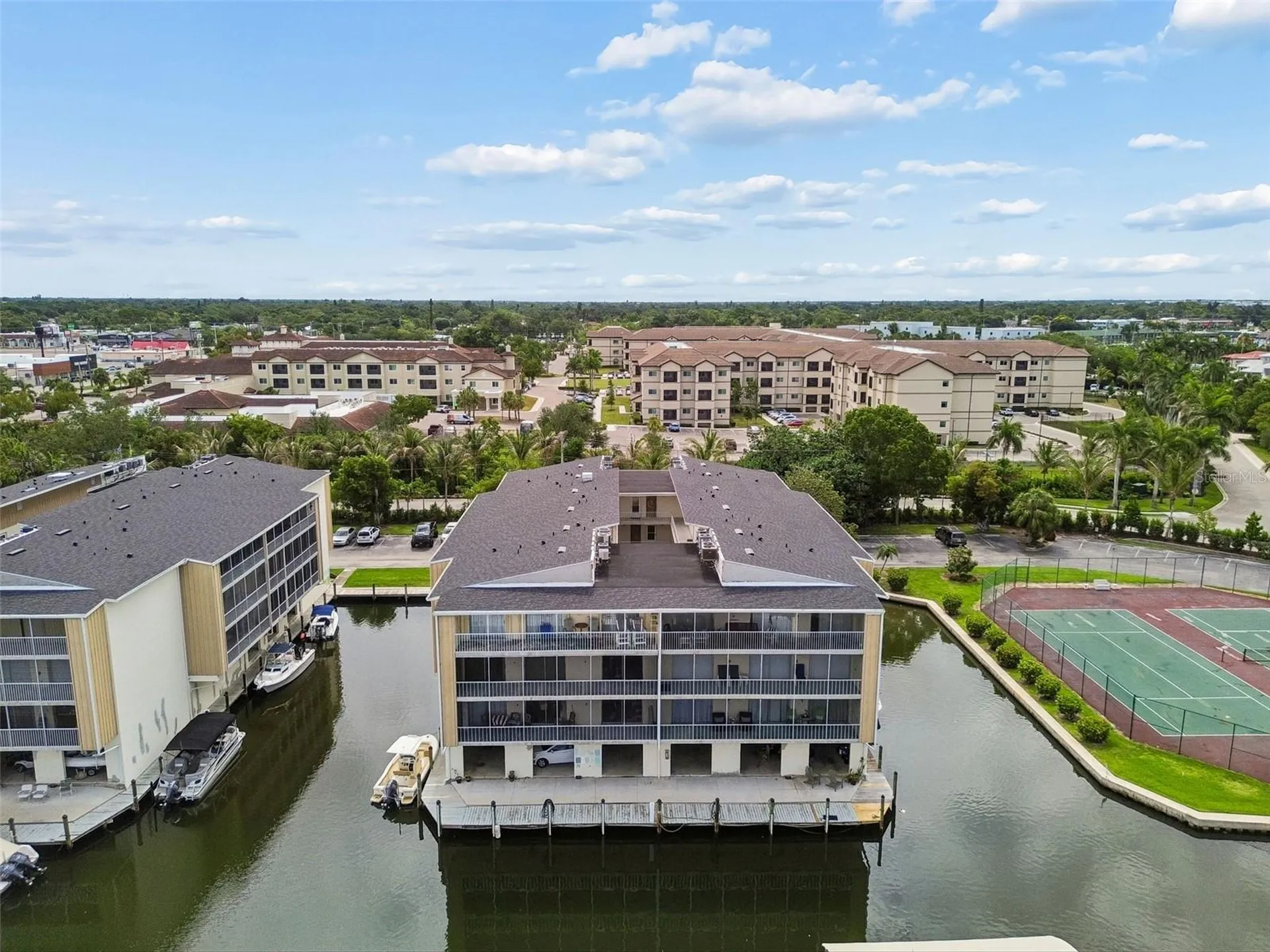 1714 69th Avenue W Bradenton FL 34207
