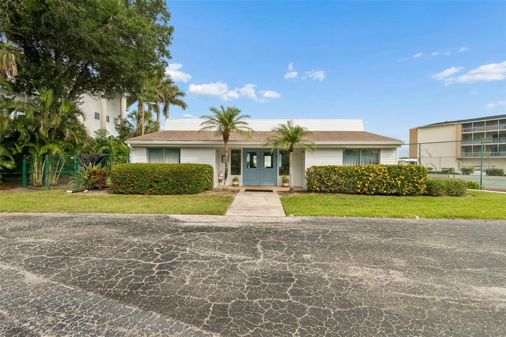 1714 69th Avenue W Bradenton FL 34207