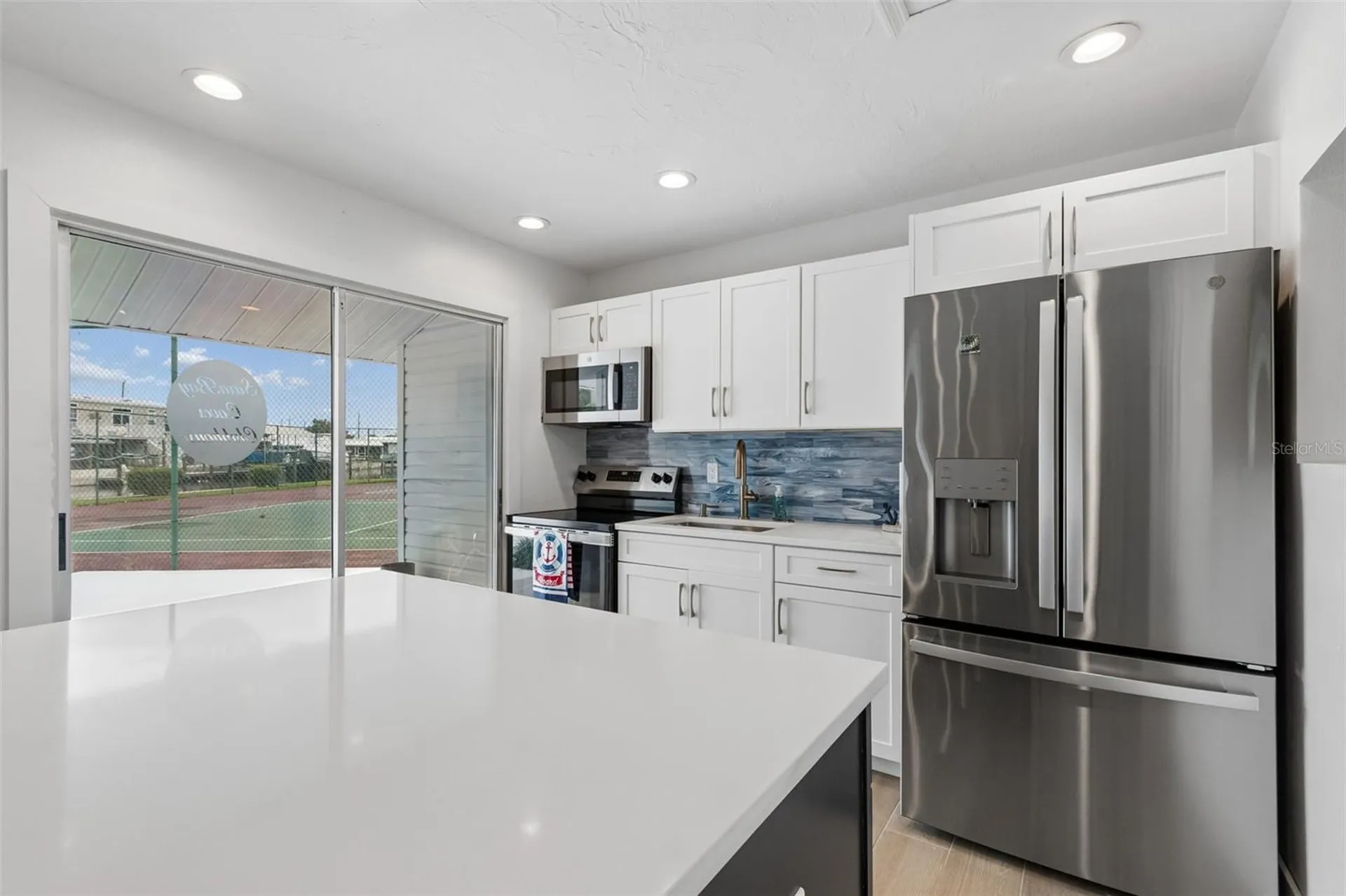 1714 69th Avenue W Bradenton FL 34207