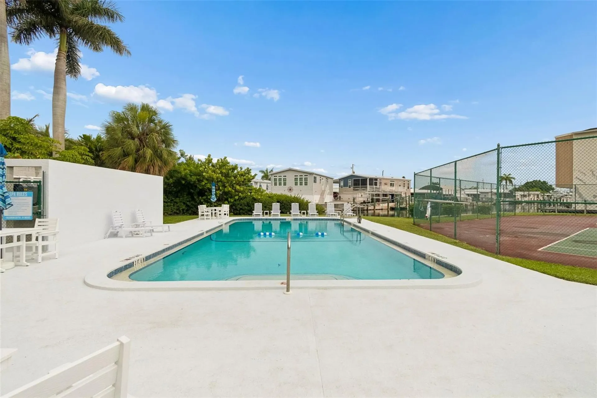 1714 69th Avenue W Bradenton FL 34207