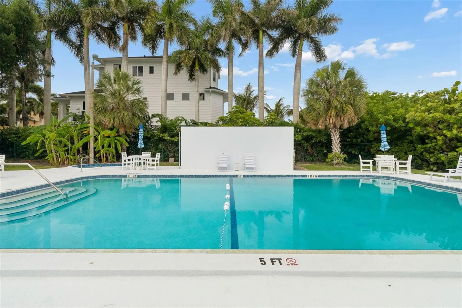 1714 69th Avenue W Bradenton FL 34207