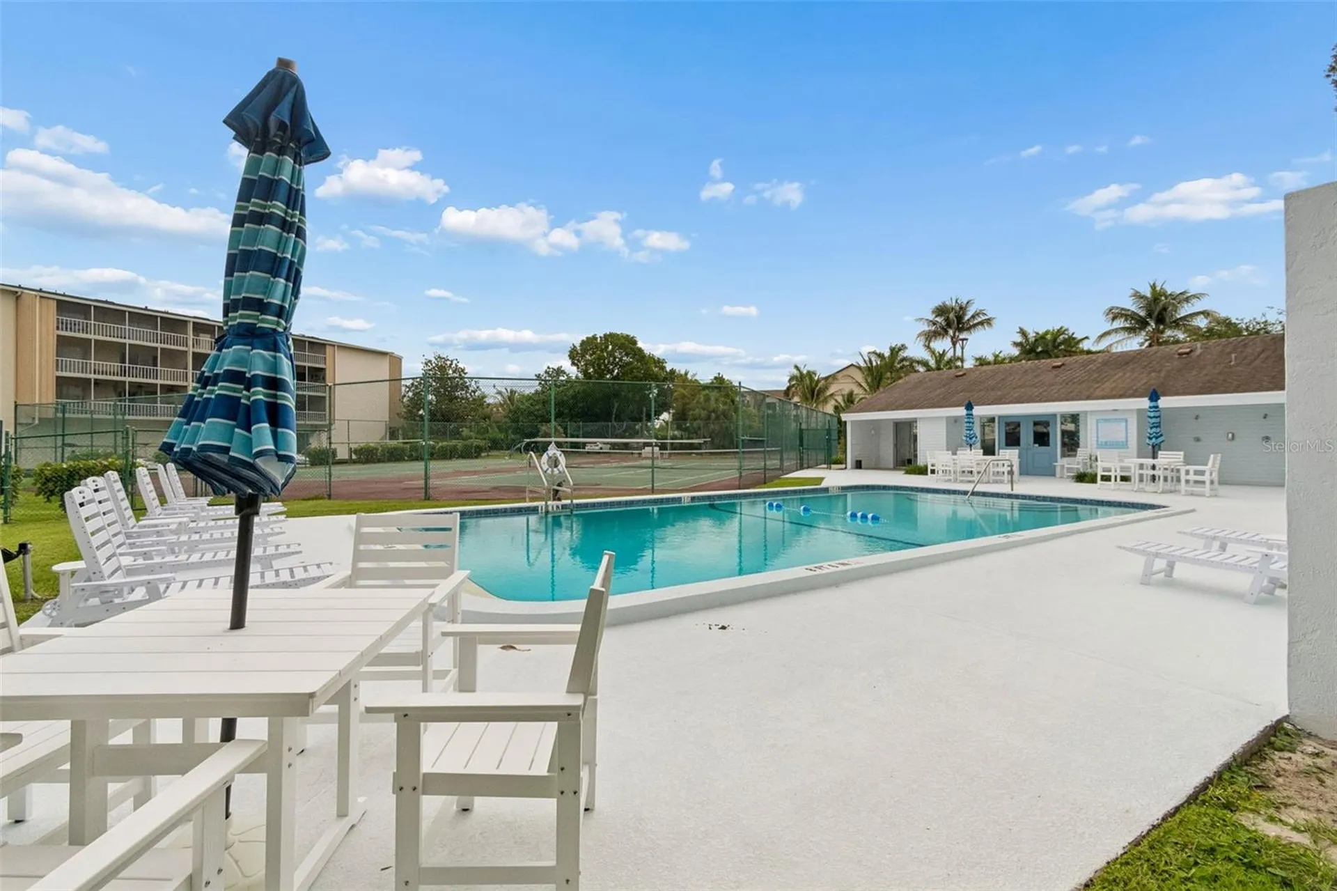 1714 69th Avenue W Bradenton FL 34207
