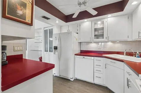 1714 69th Avenue W Bradenton FL 34207