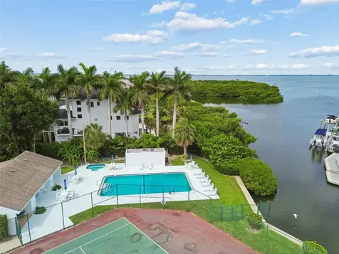1714 69th Avenue W Bradenton FL 34207