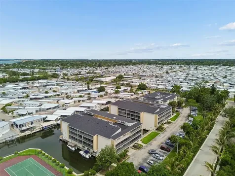1714 69th Avenue W Bradenton FL 34207
