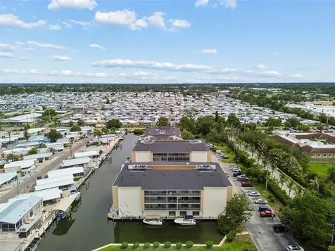 1714 69th Avenue W Bradenton FL 34207