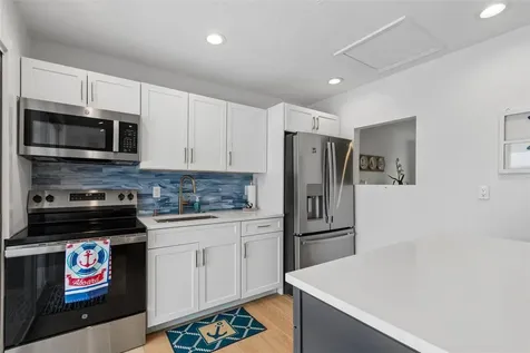 1714 69th Avenue W Bradenton FL 34207
