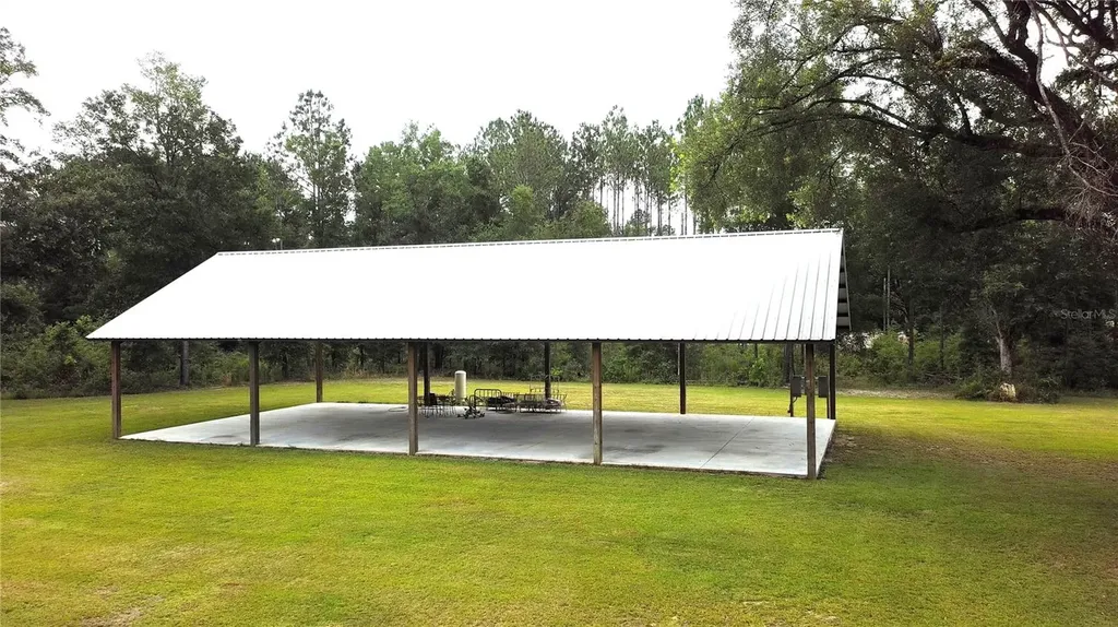 20499 S Us Highway 441 High Springs FL 32643