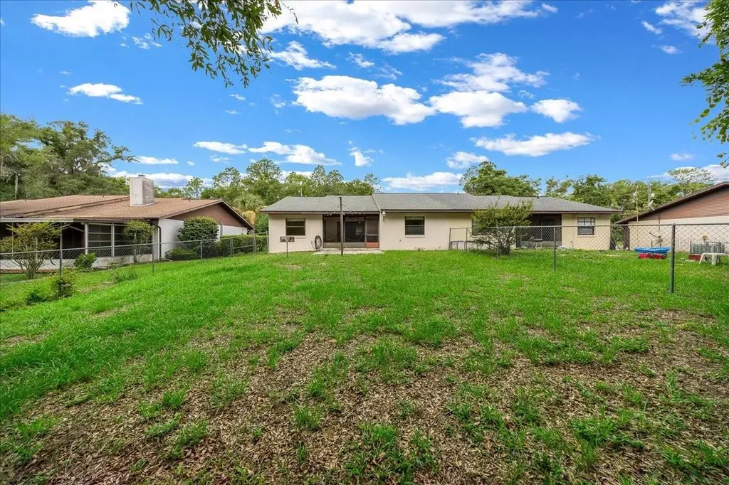 5059 SW 196th Avenue Dunnellon FL 34431