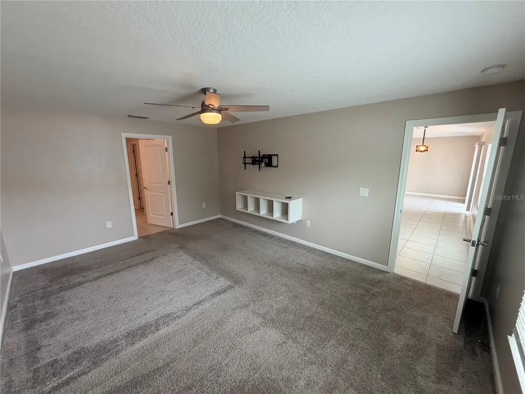 16491 Glassy Loch Loop Clermont FL 34714