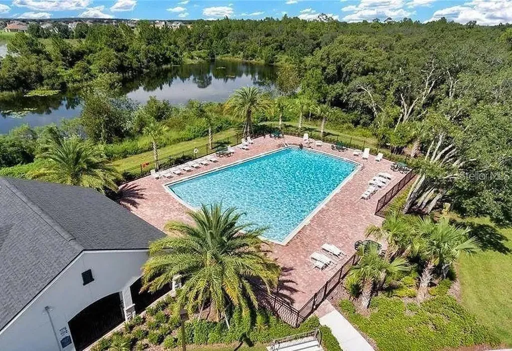 16491 Glassy Loch Loop Clermont FL 34714