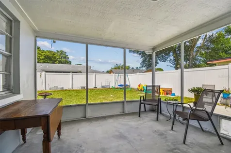 6743 Knightsbridge Drive New Port Richey FL 34653