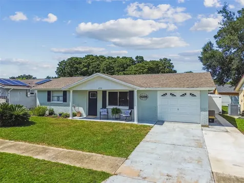 6743 Knightsbridge Drive New Port Richey FL 34653