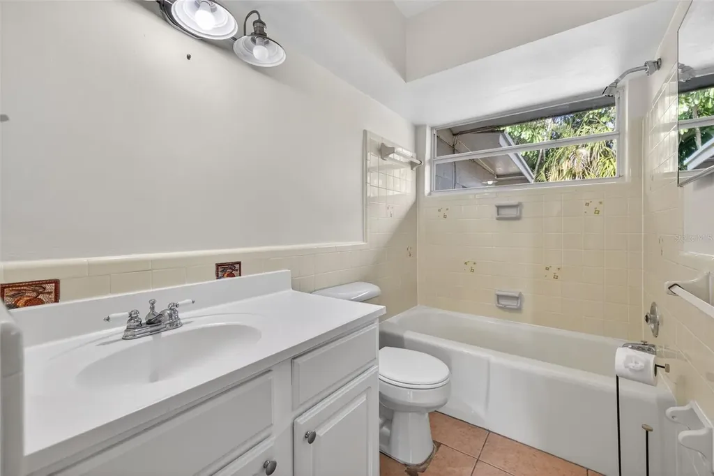 11234 68th Avenue N Seminole FL 33772