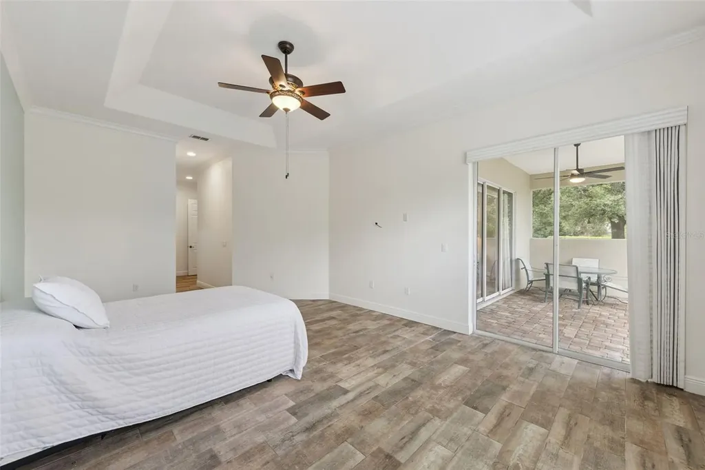134 Lower Lake Court Debary FL 32713