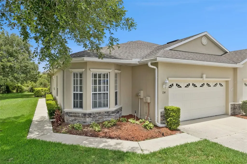 134 Lower Lake Court Debary FL 32713