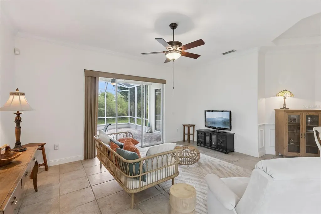 134 Lower Lake Court Debary FL 32713