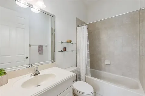 134 Lower Lake Court Debary FL 32713