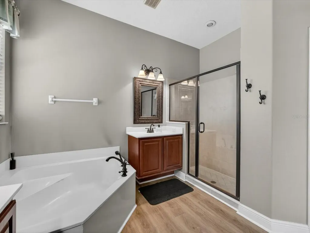 10331 Lake Sheen Reserve Boulevard Orlando FL 32836