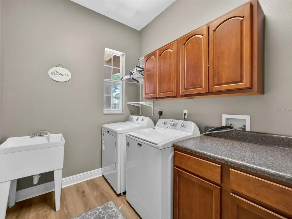 10331 Lake Sheen Reserve Boulevard Orlando FL 32836
