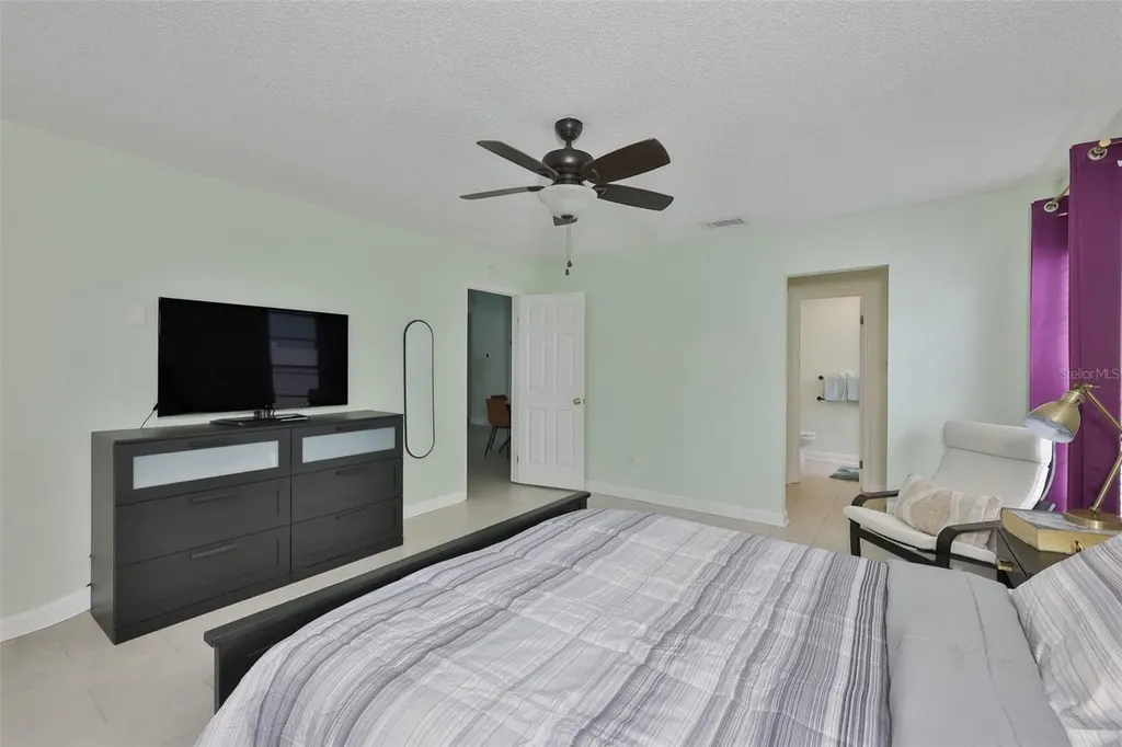 8715 Hampden Drive Tampa FL 33626