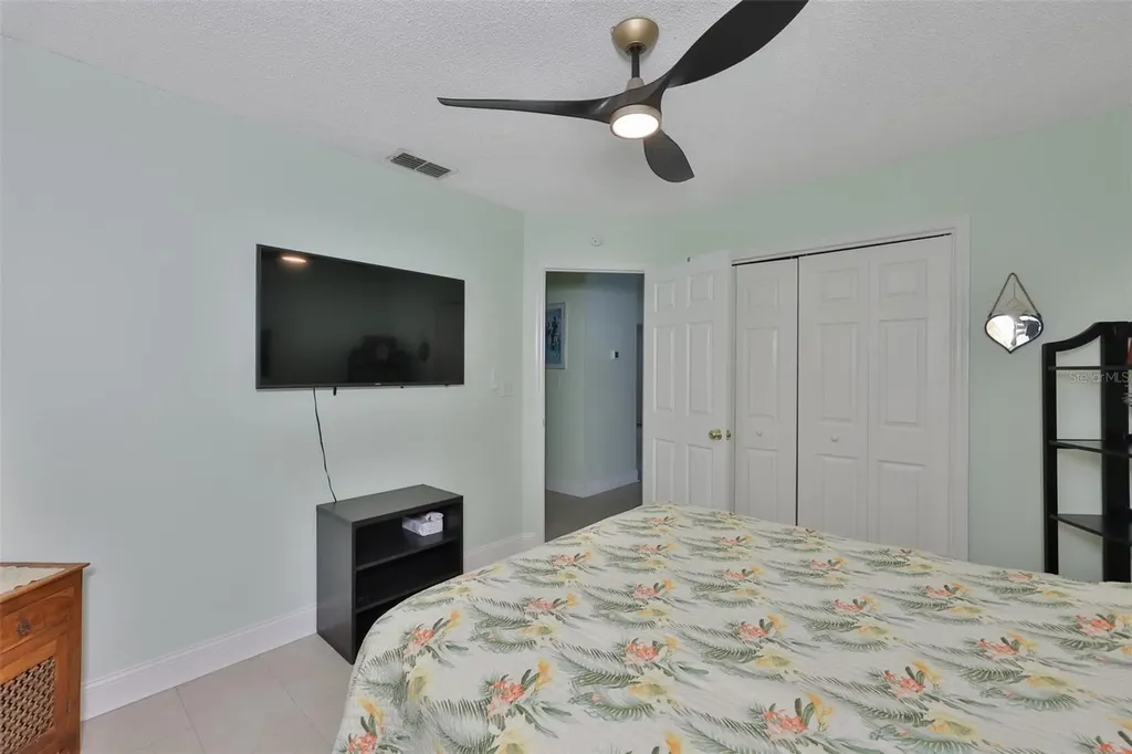 8715 Hampden Drive Tampa FL 33626
