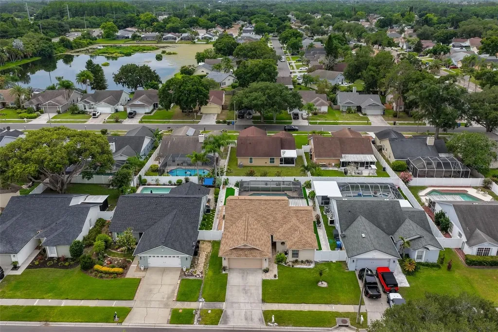 8715 Hampden Drive Tampa FL 33626