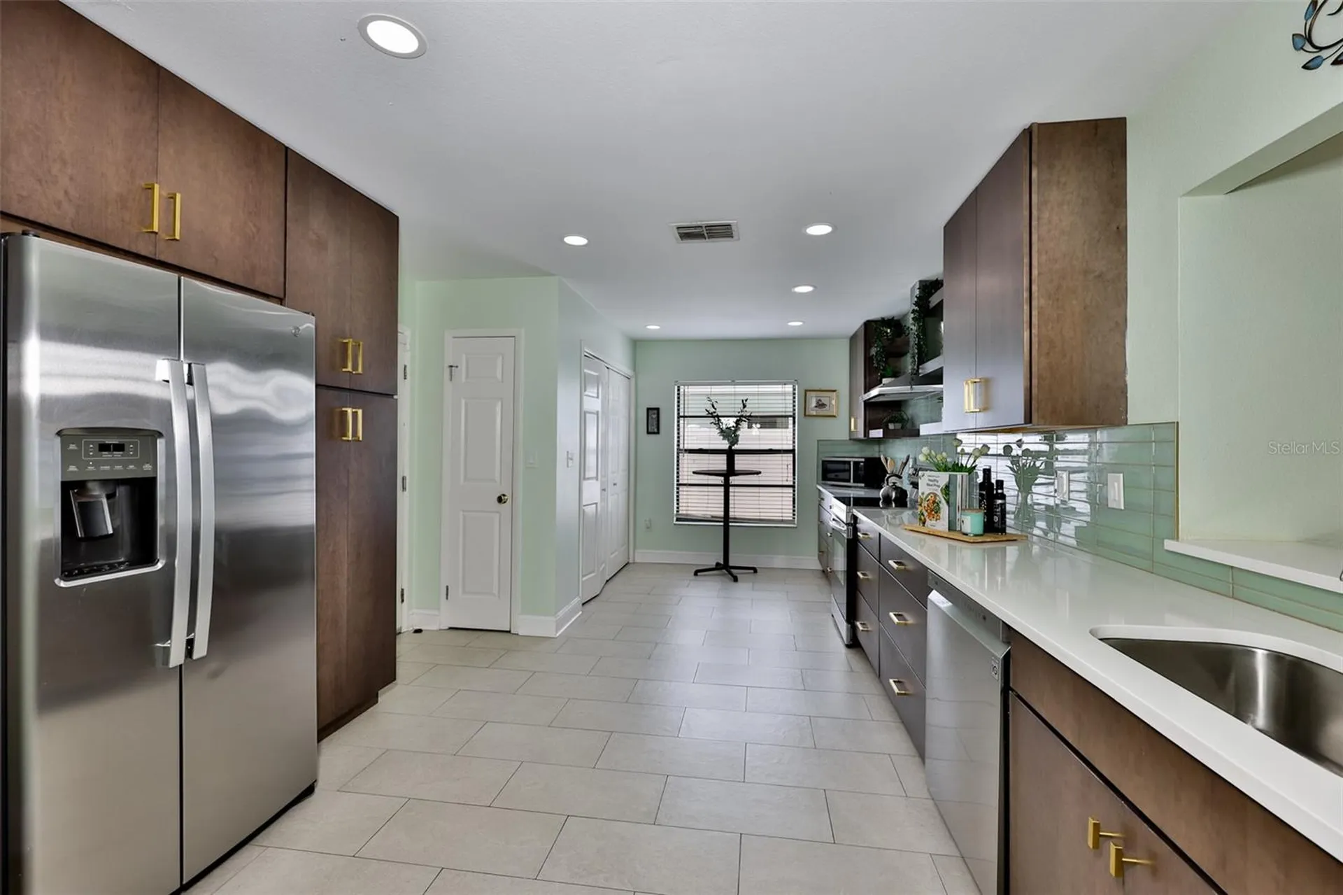 8715 Hampden Drive Tampa FL 33626