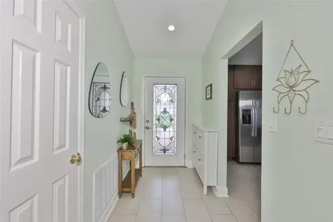 8715 Hampden Drive Tampa FL 33626