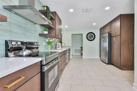 8715 Hampden Drive Tampa FL 33626