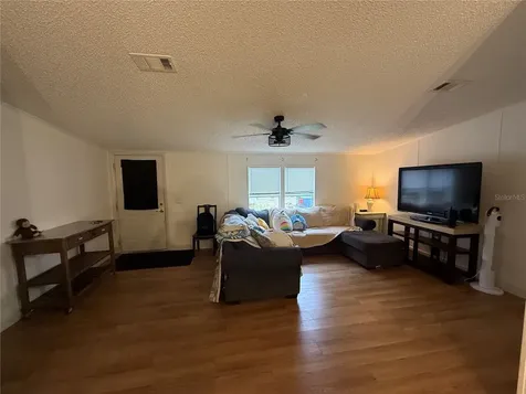 10225 Weatherby Avenue Hastings FL 32145