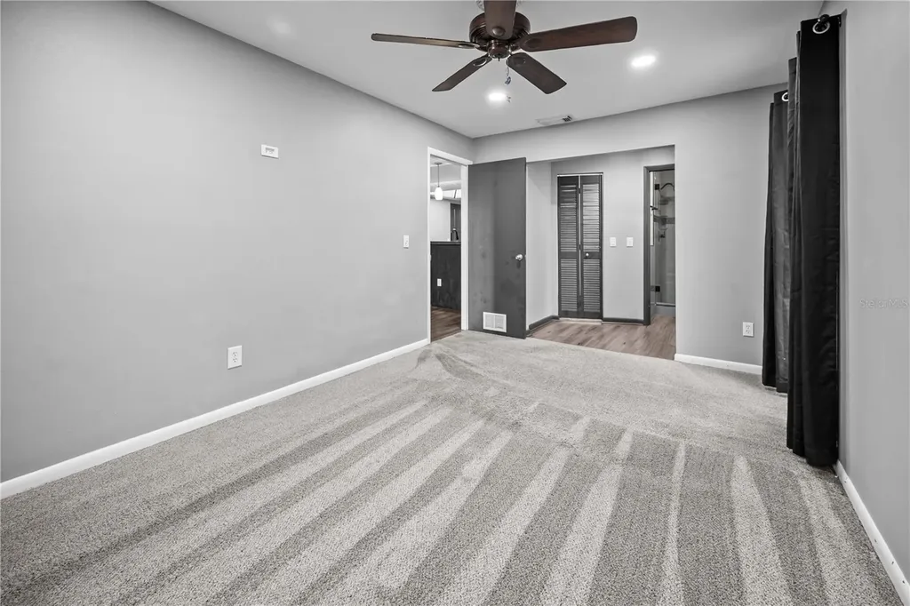 2015 Ronald Circle Seffner FL 33584