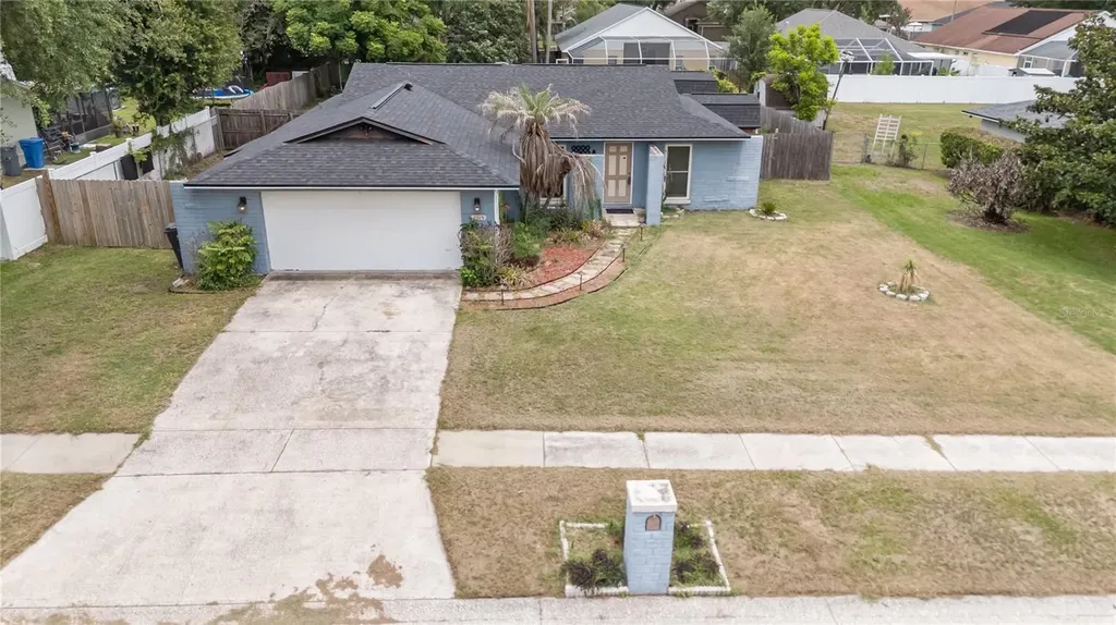2015 Ronald Circle Seffner FL 33584