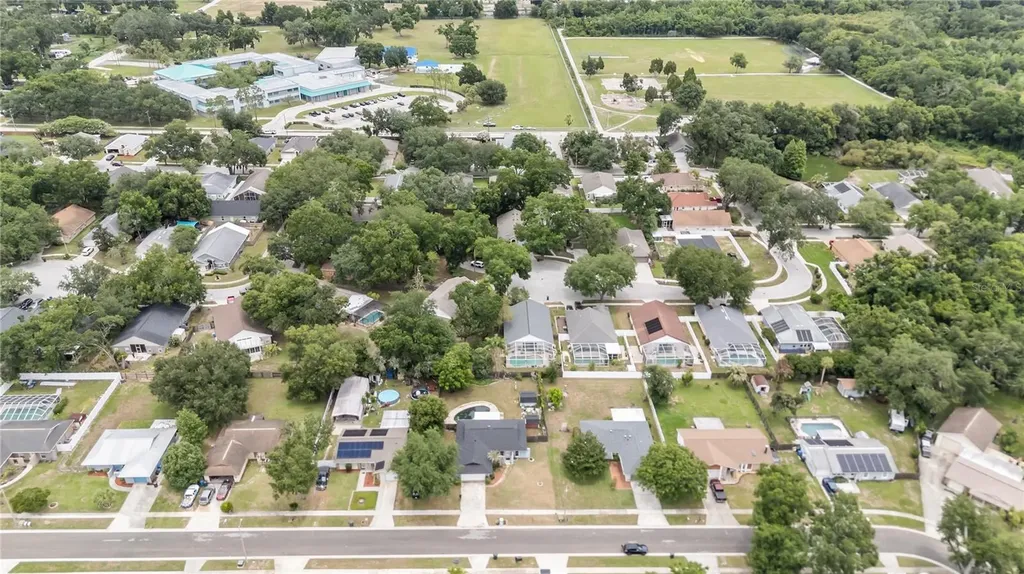 2015 Ronald Circle Seffner FL 33584